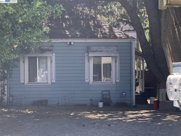 1236 Park St, Alameda, CA 94501