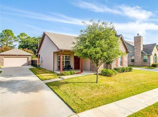256 Tinker Trl, Burleson, TX 76028