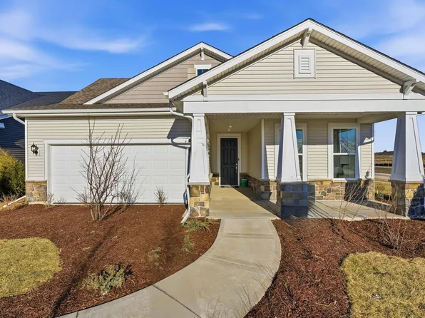 2970 Timberlake Ave, New Lenox, IL 60451