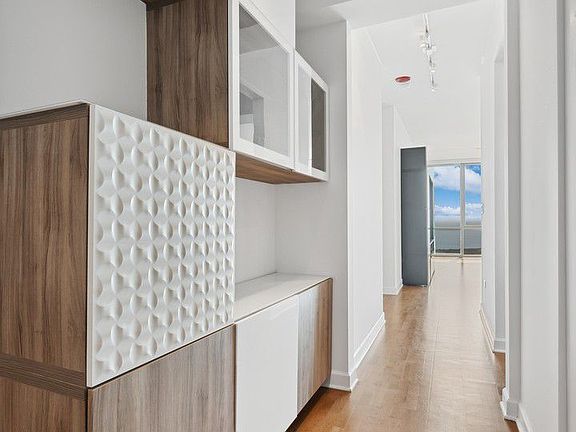 3rd image of 1201 S Prairie Ave APT 3804
