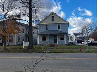 150 N Main St, Creston, OH 44217