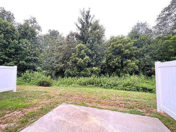 4th image of 4089 Northrop Dr