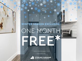 4141 Bathurst St #204, Toronto, ON M3H3P5