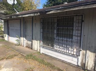 2702 Elysian St, Houston, TX 77009