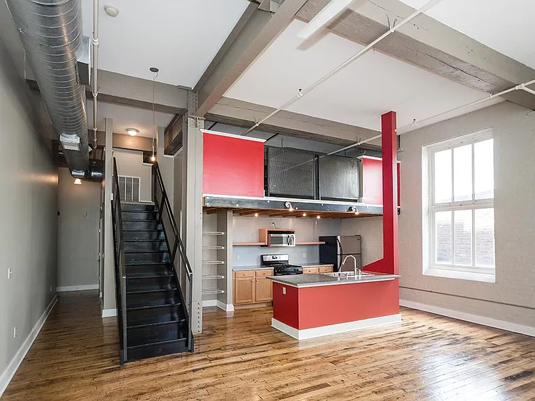 Machine Flats — Photo 15