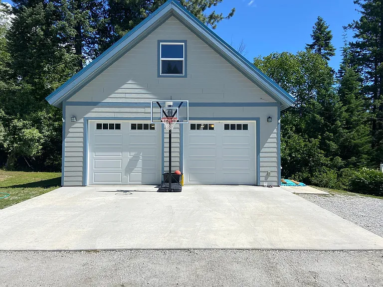 shared garage