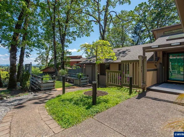 2734 NW Garryanna Dr, Corvallis, OR 97330