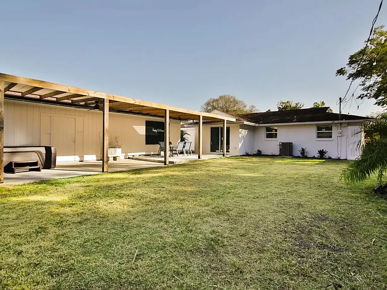 2249 Grove St — Photo 20