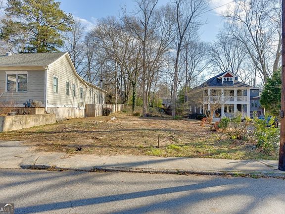 2nd image of 184 Olympic Pl