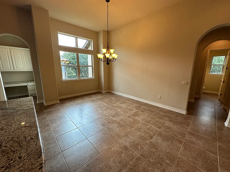 111 El Cielo — Photo 22