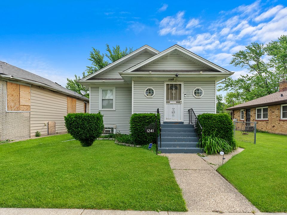 1st image of 1241 S 19th Ave