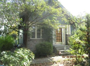 318 W Collings Ave, Collingswood, NJ 08108