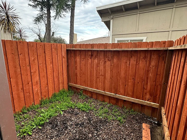 5101 Glide Dr #1 — Photo 24