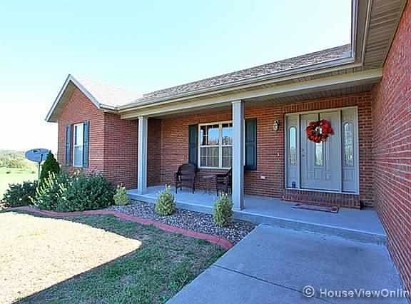 2nd image of 320 Courtney Dr
