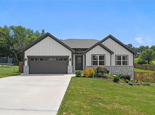 10809 Countryside Dr, Kansas City, KS 66109