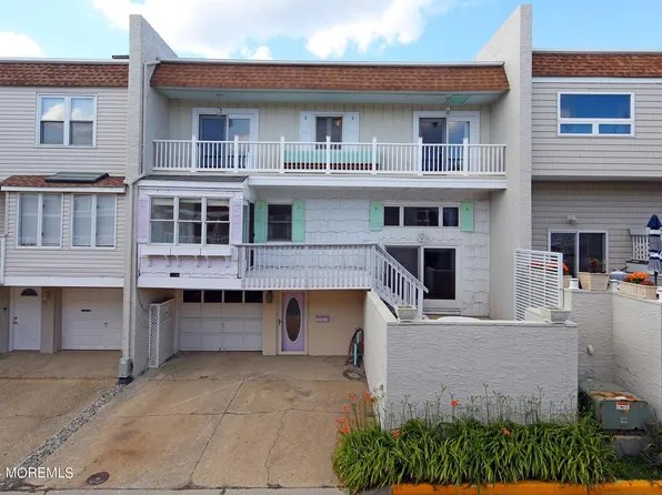 15 Village Road, Sea Bright, NJ 07760
