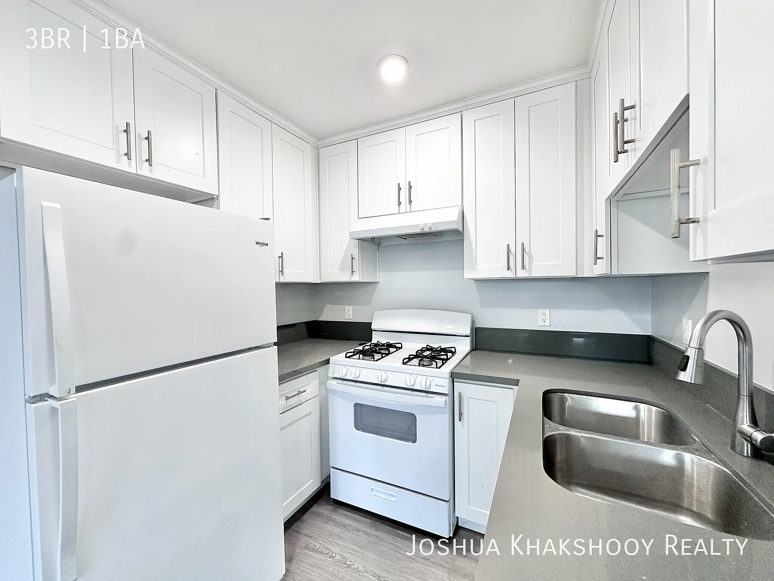 3920 Hillcrest Dr Los Angeles, CA 90008 — Photo 4