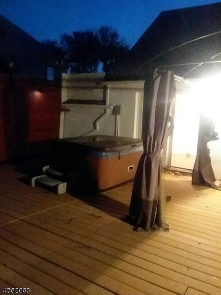 2nd image of 371 Douglas Rd