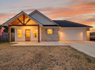 10108 Kelli Leanne Cir, Keithville, LA 71047