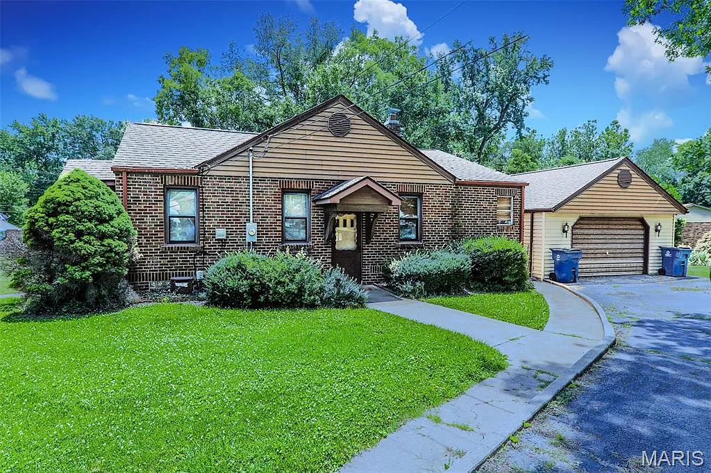 101 Osage Dr photo 1