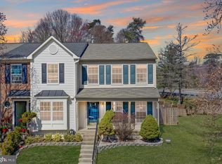 1904 Inglebrook Dr, Woodbridge, VA 22192