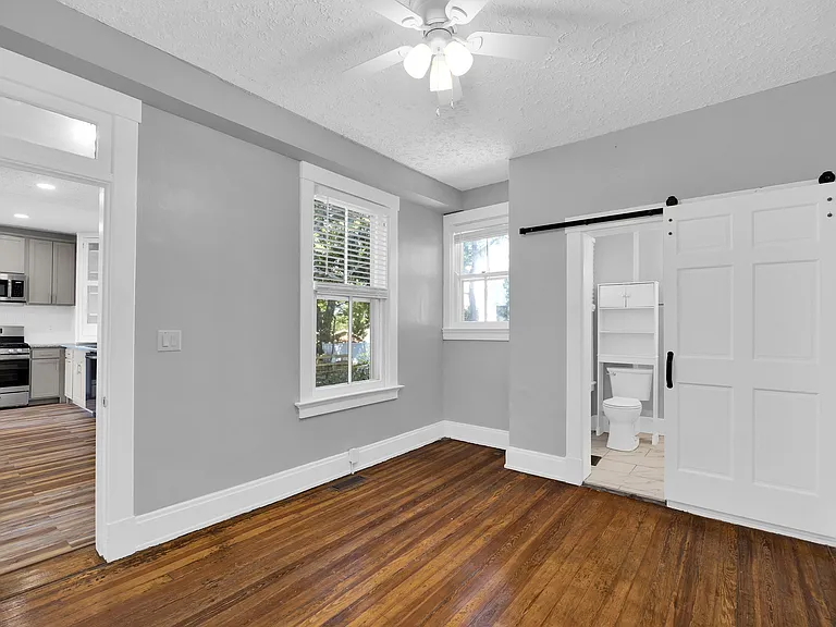 5618 Whitney Pl #1 — Photo 8