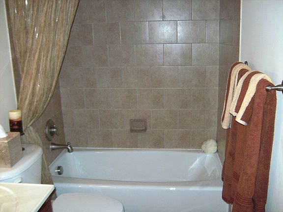 1st Floor Mini Master Shower