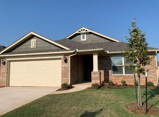 18624 Luna Dr, Edmond, OK 73012