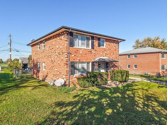 3rd image of 3706 Arnelle Rd #3708