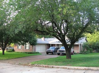 5 Oakhurst Dr, Little Rock, AR 72202