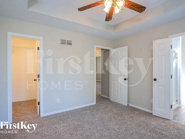 1601 NW 79th Ter — Photo 9