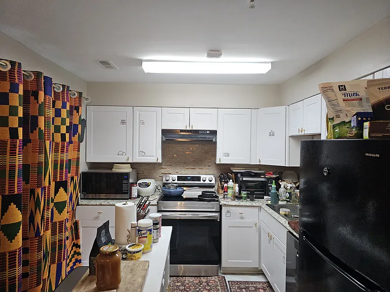 1016 Petworth Way — Photo 5
