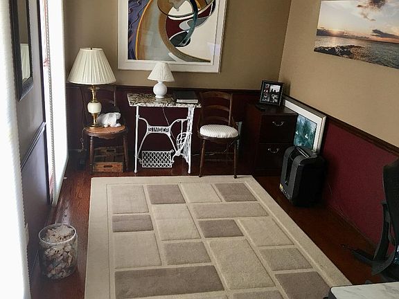 Den-built in work surface