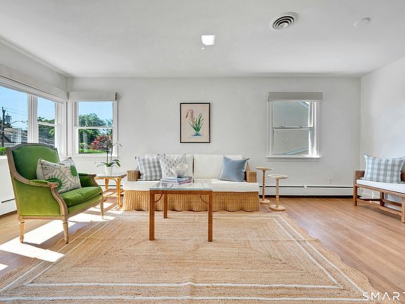 5th image of 69 Willowbrook Avenue