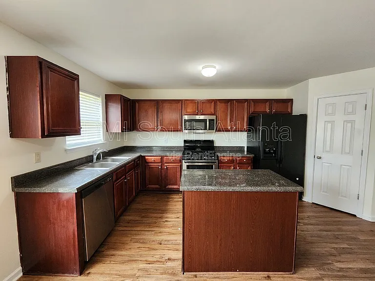 2551 Wrangler Dr SW — Photo 29