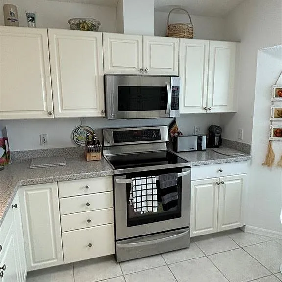 1332 Capri Isles Blvd — Photo 10