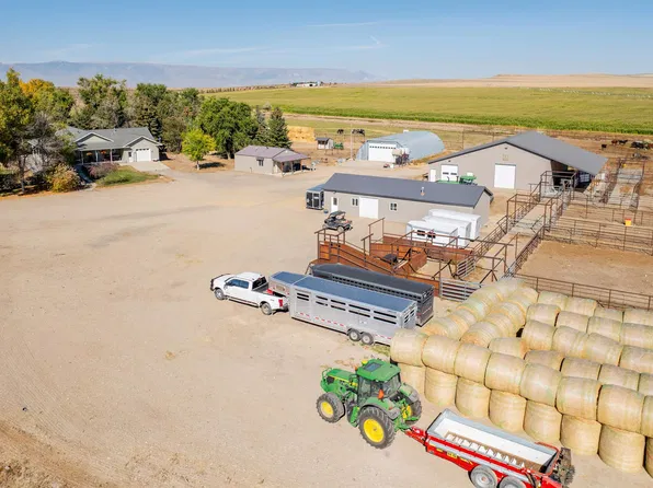 877 Road 22, Powell, WY 82435
