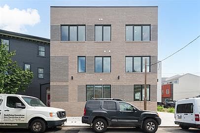 1st image of 2301 Frankford Ave #6