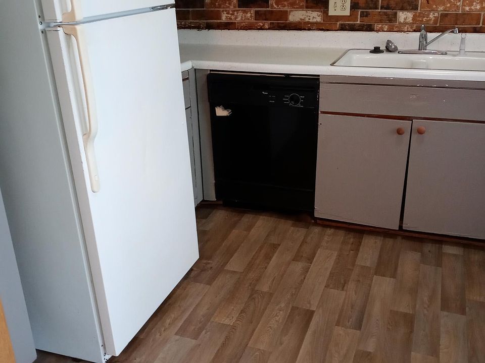 1st image of 8026 Campbell St