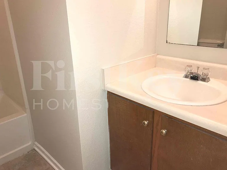 3539 Brandenburg Blvd — Photo 7