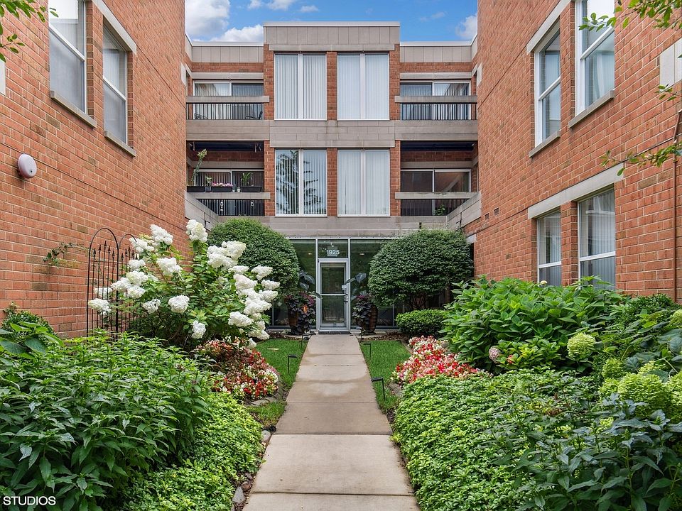 1st image of 1925 Lake Ave Unit 219