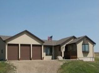 20458 Green Grass Rd, Pierre, SD 57501