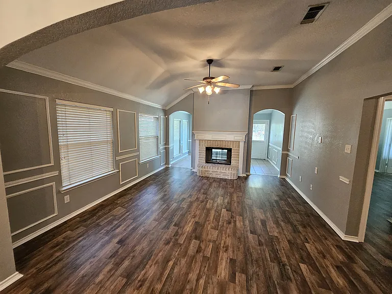 4413 New Meadow Dr — Photo 14