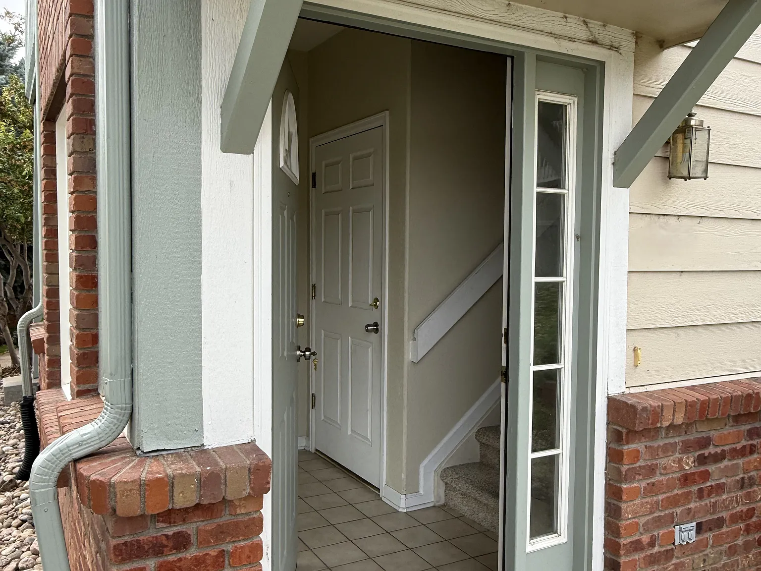 1 bed, 876 sqft, $1,400 — Photo 1