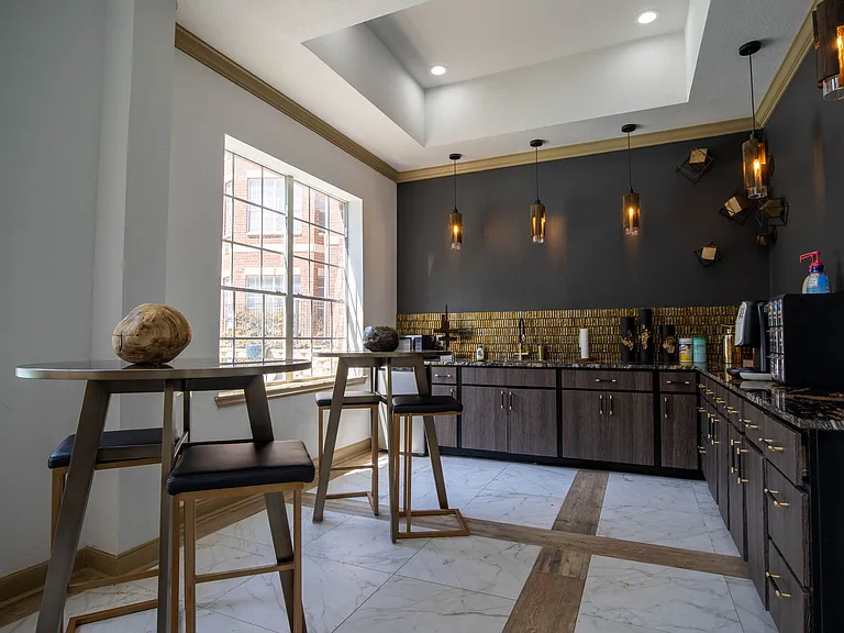 Enclave at LaFrontera — Photo 9