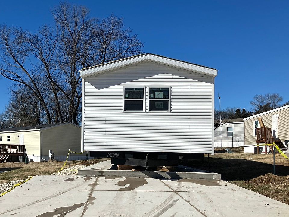 2nd image of 6279 Carnation Ln