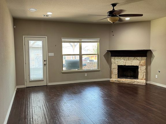 5th image of 2116 Megan Creek Dr