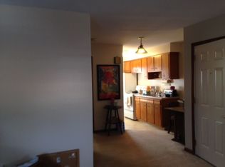 1431 Ombersley Ln APT C, Columbus, OH 43221