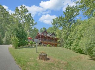 11 Mountain Top View Rd, Young Harris, GA 30582