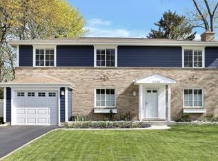 1248 Hackberry Rd, Deerfield, IL 60015